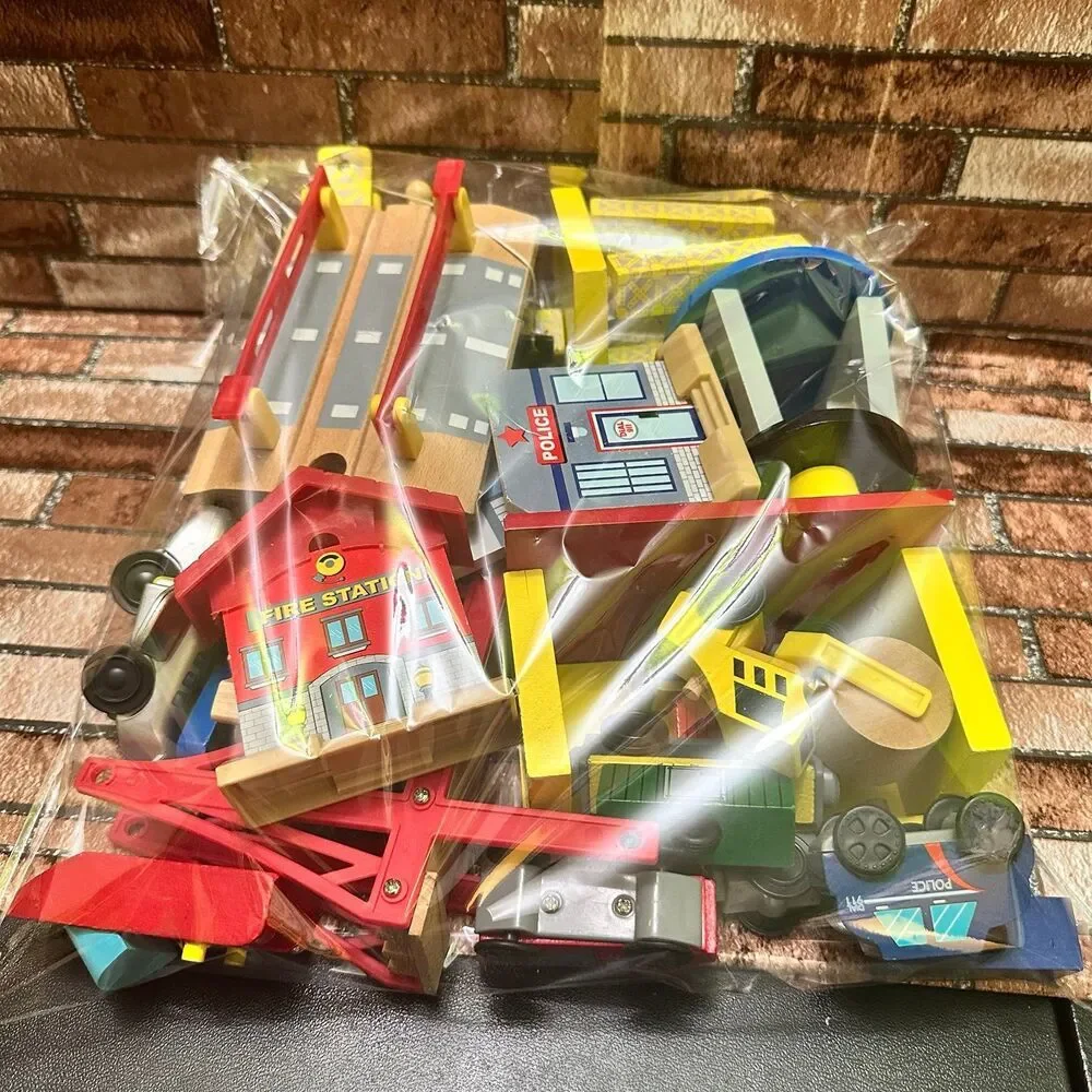 Thomas & Friends Colorful Wooden Toy Set